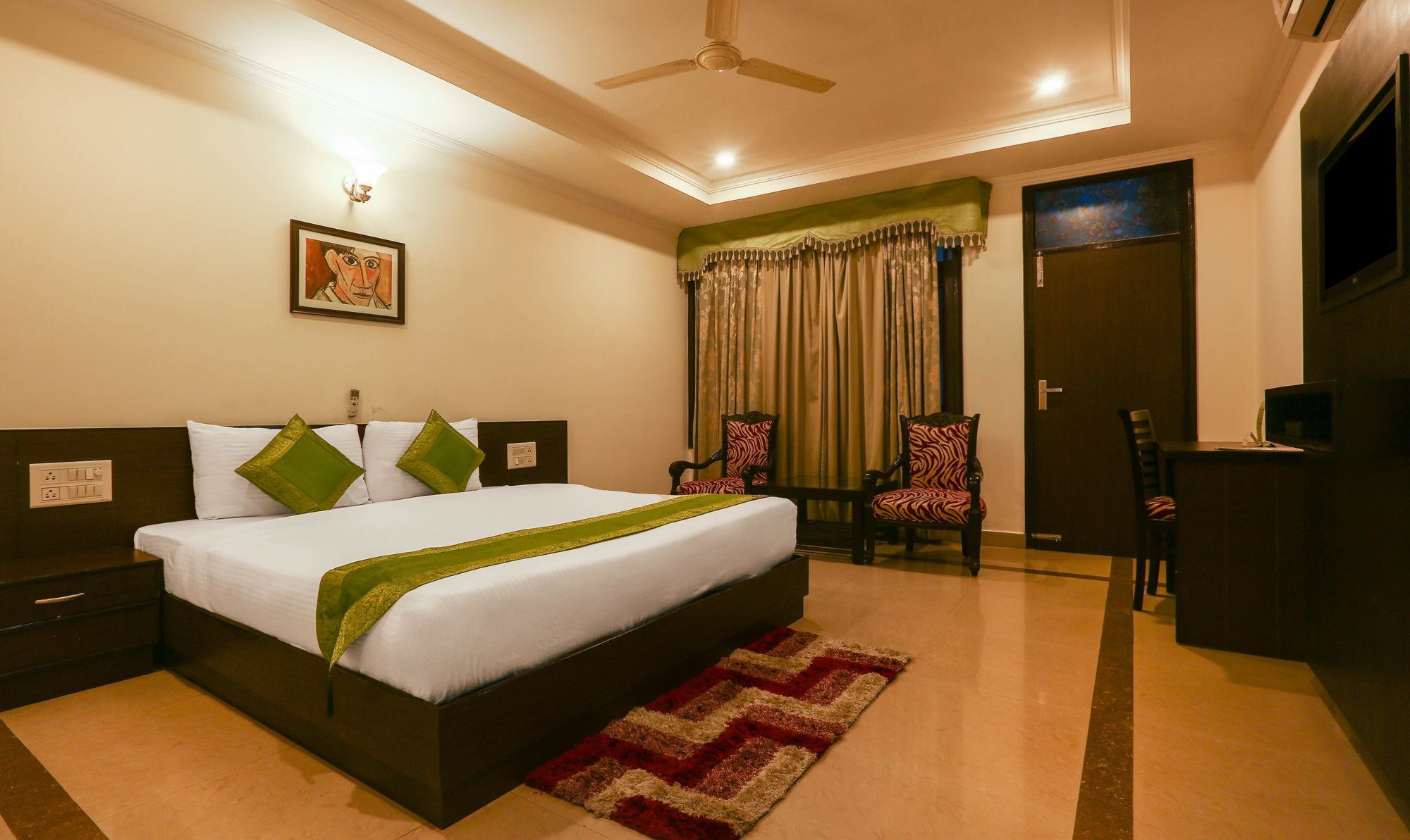 Hotel Treebo Trend Gk Conifer Dharamshala Exterior foto