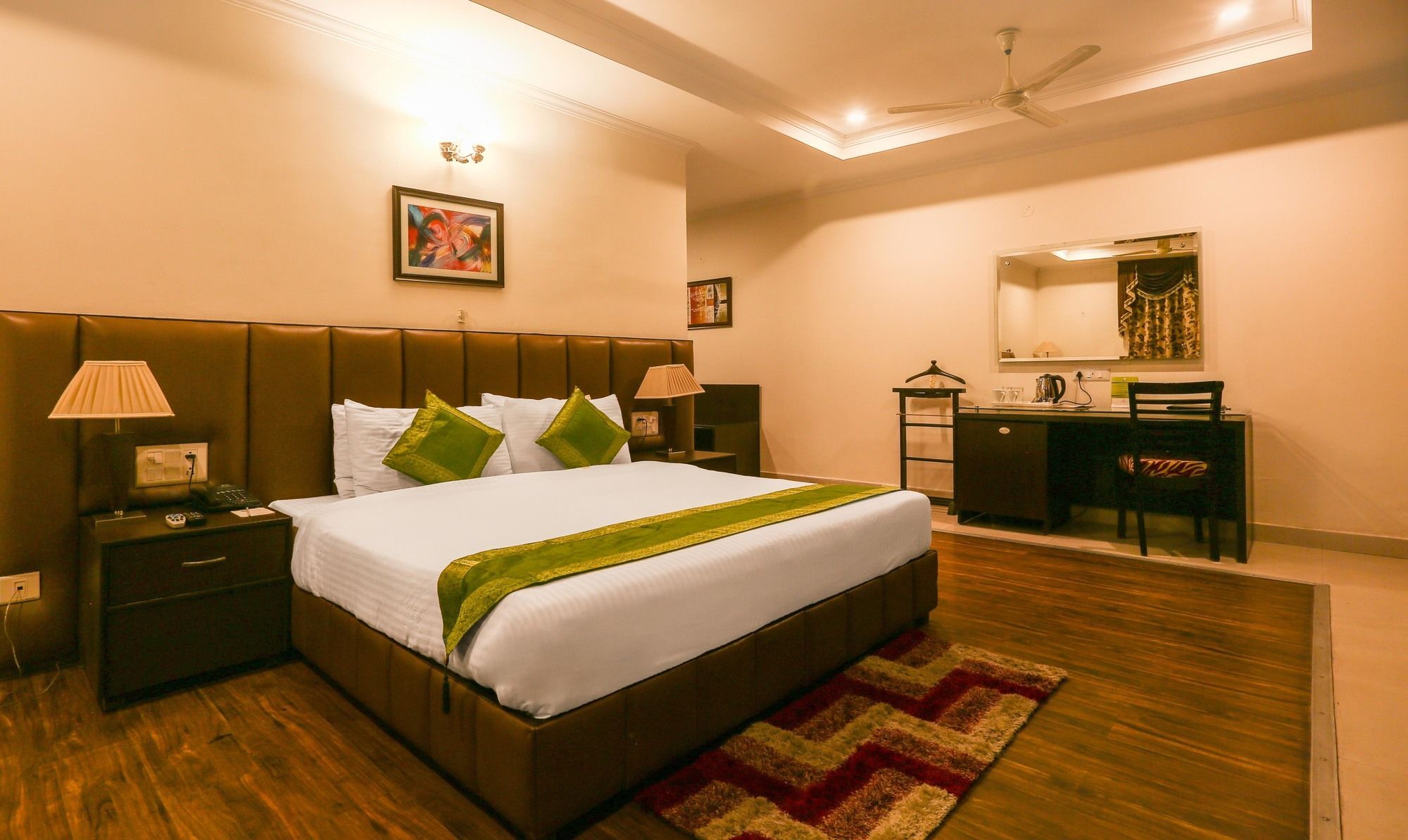 Hotel Treebo Trend Gk Conifer Dharamshala Exterior foto